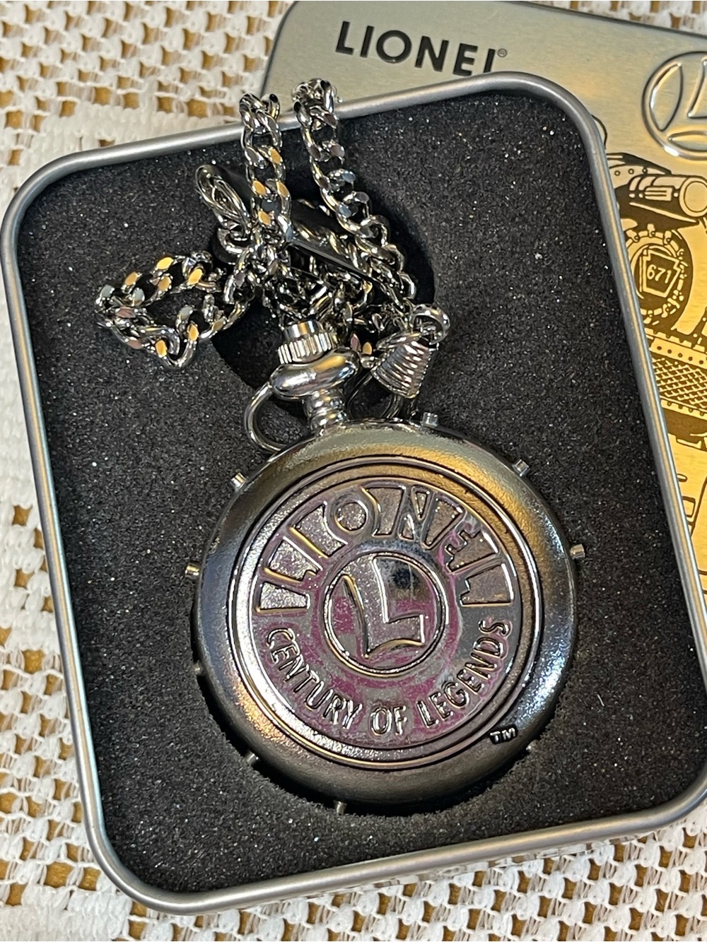 Lionel 100th Anniversary collectible pocket watch - Picture 2 of 3